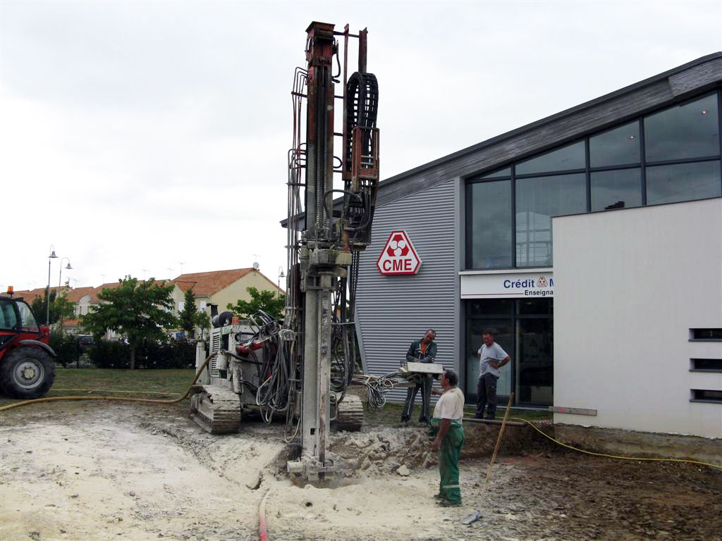 (86) - POITIERS - Extension d'une agence Crédit Mutuel