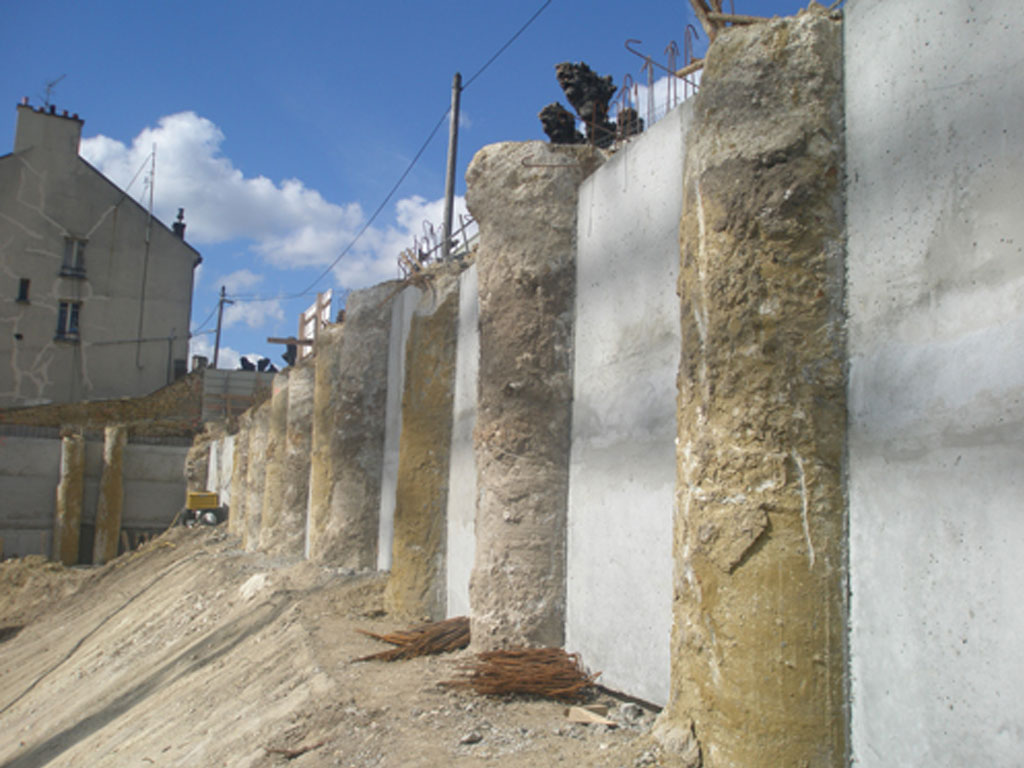 (78) - VAUX SUR SEINE - Construction de logements